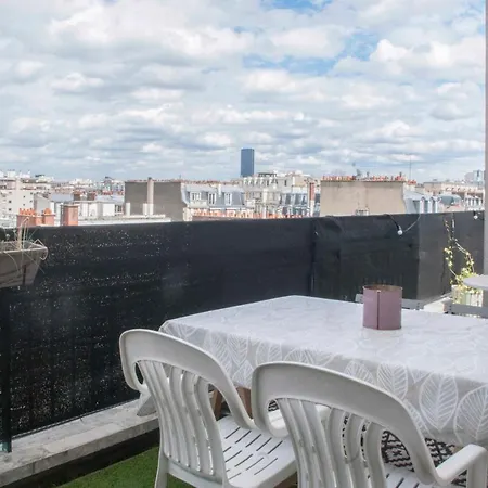 Apartment Spacious Apt With View On The Eiffel Tower *