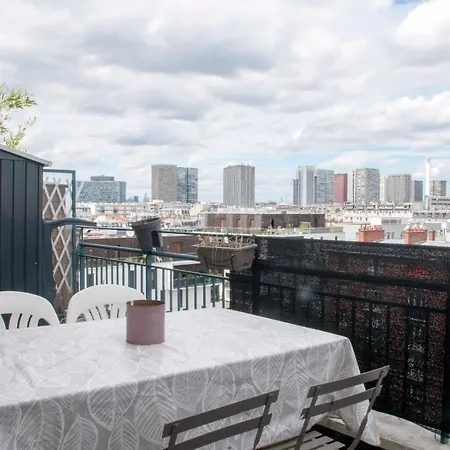 Spacious Apt With View On The Eiffel Tower Apartment